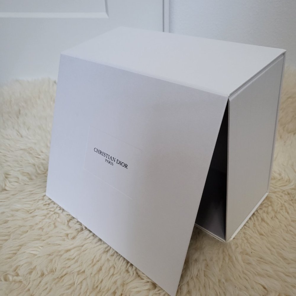 CHRISTIAN DIOR CD Empty white gift Box scarf small bag makeup storage home decor - Picture 1 of 6
